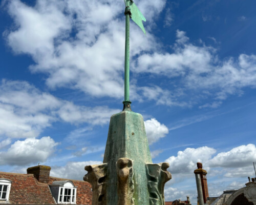 Weather vane on Leighton Buzzard Market Cross, before conservation Weather vane on Leighton Buzzard Market Cross, before conservation