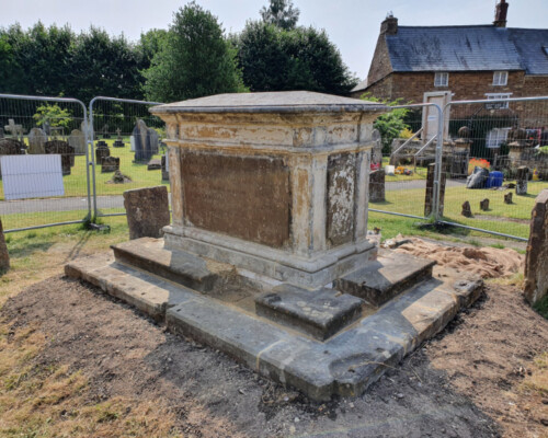 Conservation of a tomb in Middleton Cheney churchyard, Northamptonshire